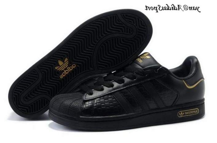 all black adidas womens trainers